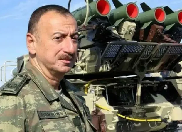 Prezidentin sosial media hesablarında Silahlı Qüvvələr Günü ilə bağlı paylaşım edilib