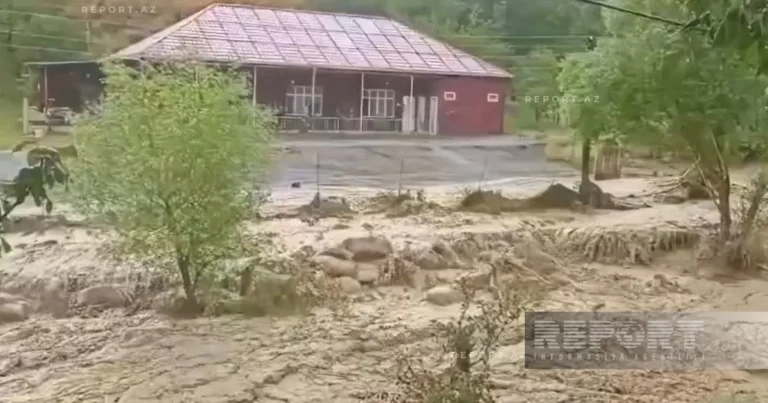 Naxçıvanın bəzi çaylarından sel keçir