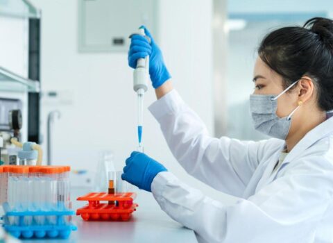 Süni intellekt peyvənd hazırladı – Ebola ilə mübarizə apara biləcək