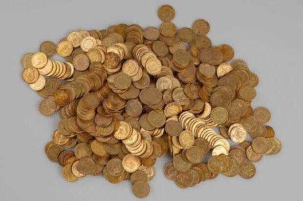 Paslı qabdan 7 kilo qızıl tapdılar