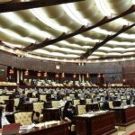 Parlament üzvləri üçün yaş həddi tətbiq ediləcək? – Partiya sədrindən deputatlara MÜHÜM MESAJ