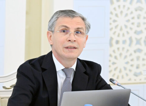 Zahid Oruc: “Məcburi köçkün” kimi təqdim olunan Azərbaycan vətəndaşları bu gündən yeni hüquqi kimlik qazanırlar