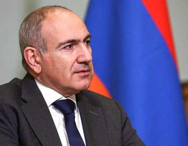 Paşinyan jurnalist kimi işlədiyi dövrdə ABŞ-dən yardım alıb
