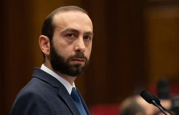Ararat Mirzoyan: “Həm Ermənistan, həm də Türkiyə sərhədin açılmasına hazırdır”