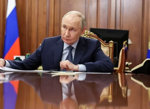 Putin işğal olunmuş bölgələrlə bağlı Sərəncam imzaladı
