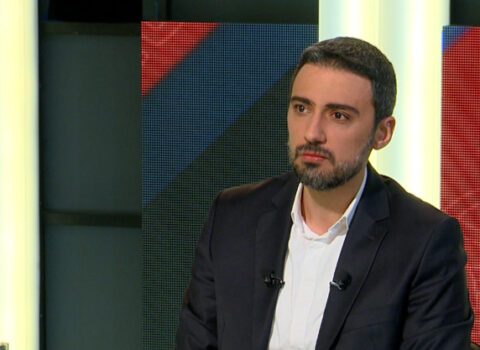 “Son 8 ildə gələcək vəd etdilər, amma Qarabağsız qaldıq və qorxu içində yaşayan bir ölkə olduq”