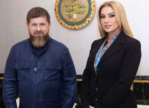 Kadırovla Roza Zərgərlinin bu görüntüsü təəccübləndirdi – FOTO