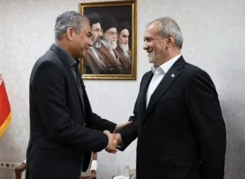 Pezeşkian onunla ABŞ ilə aparılan danışıqları müzakirə etdi