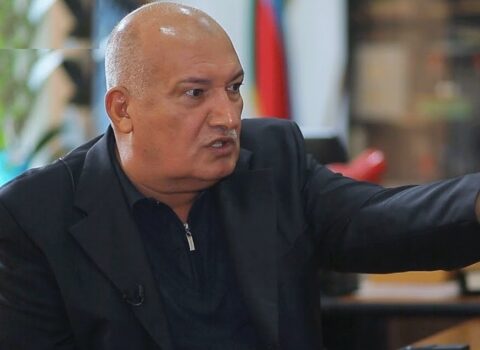 Partiya sədrindən deputata SƏRT TƏPKİ: Elə sözlər dedi ki…