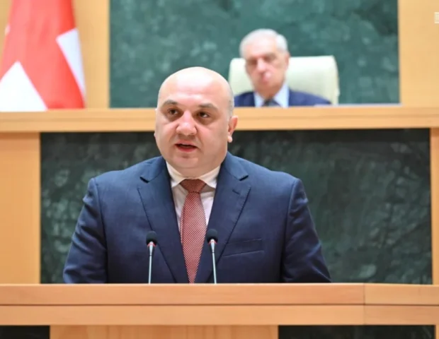 Gürcüstanda əcnəbi tələbələrə qarşı qaydalar sərtləşdirilir
