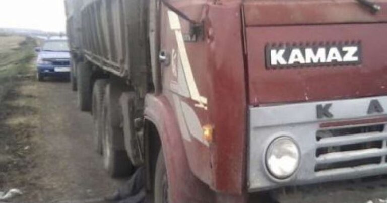 Bakıda yük maşını piyadanı vurdu Bakıda yük maşını piyadanı vurdu