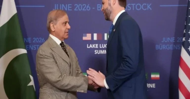 Pakistan Baş naziri Venslə görüşüb Pakistan Baş naziri Venslə görüşüb