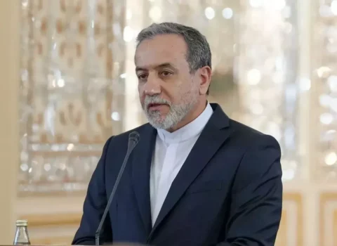 İranın xarici işlər naziri İraqa səfər etdi