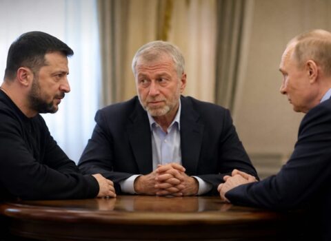 Putinin sirli emissarı ortaya çıxdı