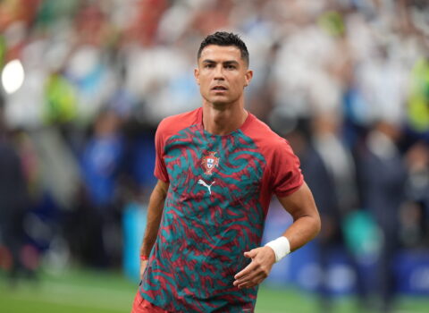 Ronaldo Anrinin antirekordunu təkrarladı
