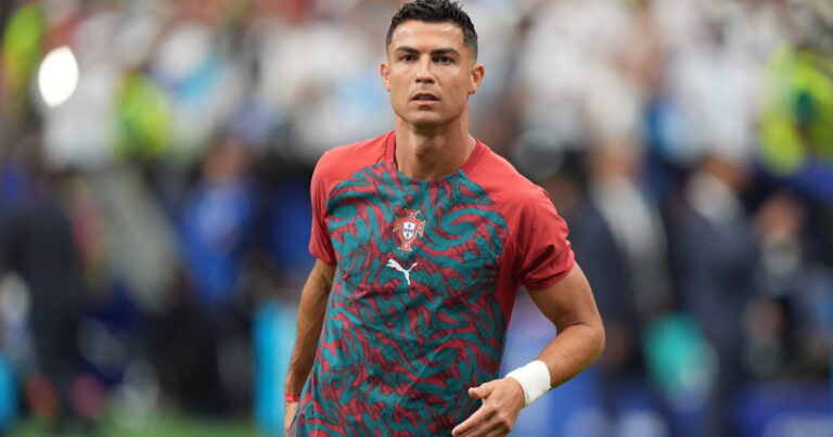 Ronaldo Anrinin antirekordunu təkrarladı
