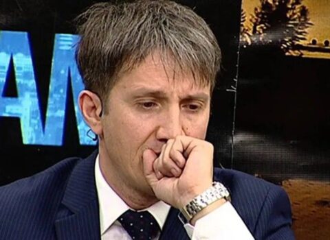 Azər Axşam: “Deyirlər, ora sənin yerin deyil, sanki pozğunxanaya getmişəm”