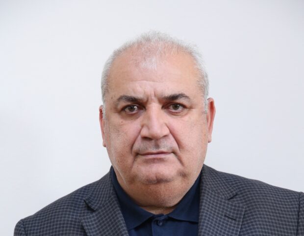 Ekspert: “Məzunlar iş tapa bilmirlər, vakansiyalar “Bravo”, “Sədərək” və “Bolt”da olur”