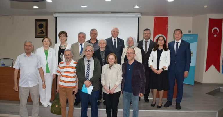 İstanbulda Birinci Türkoloji Qurultayın 100 illiyi qeyd olundu – FOTO