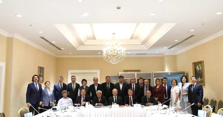 Astanada Ortaq Türk Əlifbası Komissiyasının dördüncü iclası keçirilib