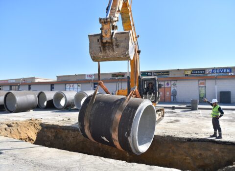Xırdalan şəhərində 3296 metr yeni kanalizasiya kollektoru inşa edilir