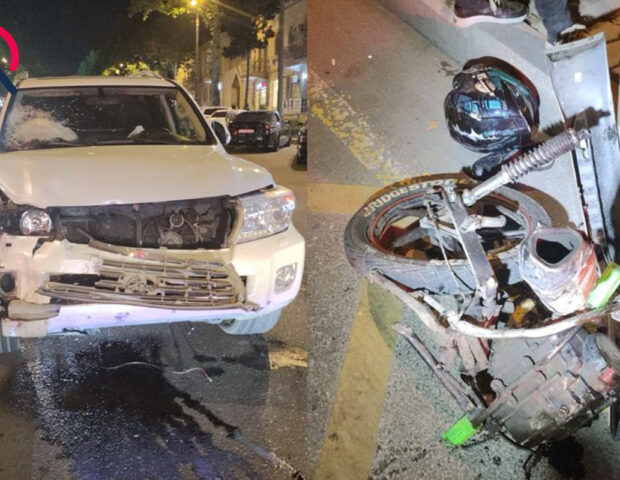 “Land Cruiser” motosikletə çırpıldı – Kuryer öldü