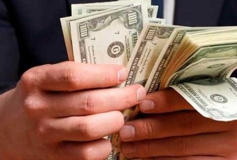 Köhnə dolları olanların diqqətinə: Banklar niyə imtina edir?