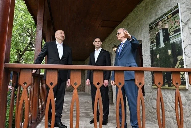 Prezidentlər Şuşada Bülbülün ev-muzeyində… – Foto