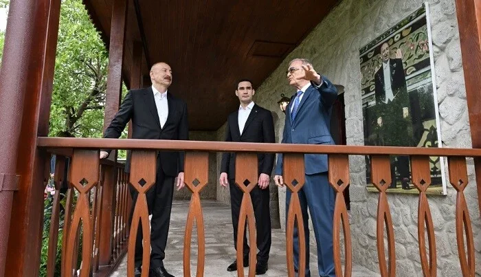 Prezidentlər Şuşada Bülbülün ev-muzeyində… – Foto