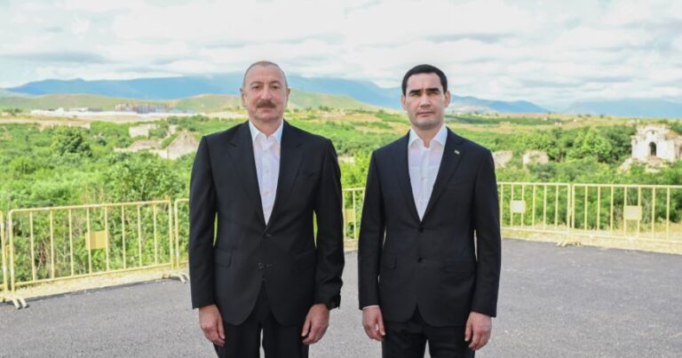 Azərbaycan və Türkmənistan prezidentləri Füzuli şəhərinin dağıdılmış yerlərinə baxıblar – FOTO