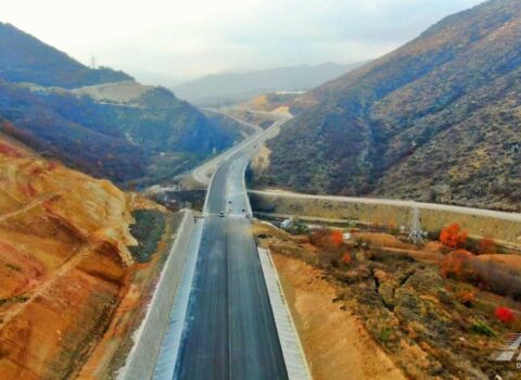 Ödənişli yol istifadəyə verildi
