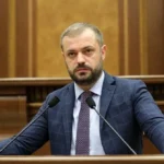 Papoyan  Ermənistanı xilas etmək üçün təcili Rusiyaya gedəcək
