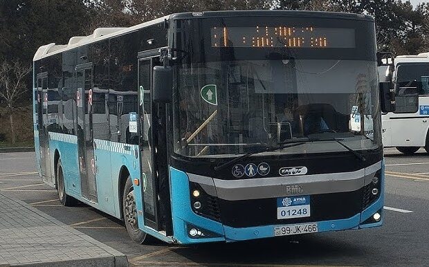 İsti avtobus, baha xidmət: 91 nömrəli xətt sərnişinləri üsyan edir… – FOTO