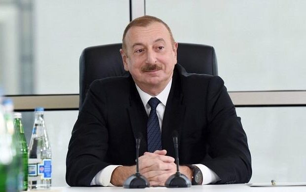 İlham Əliyev İsveç Kralını təbrik etdi