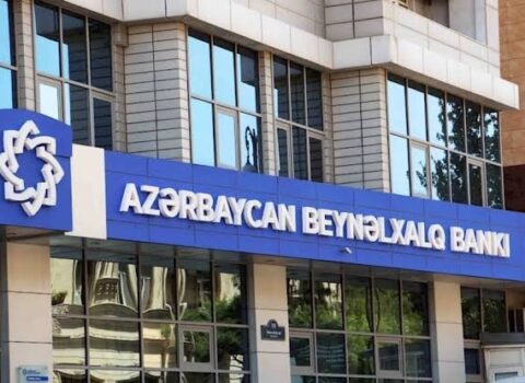 ABB kartlarından silinən pullar geri qayıtdı