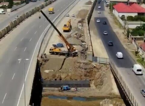 Bakıya giriş-çıxışda vacib dəyişiklik – Qəzalı körpü söküldü