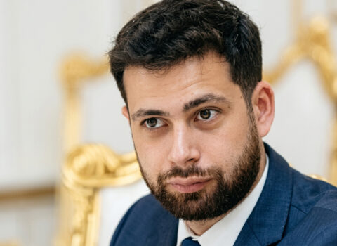 “2030-cu ilə qədər Azərbaycanla sərhədlərin açılacağına ümid edirik” – Vaan Kostanyan