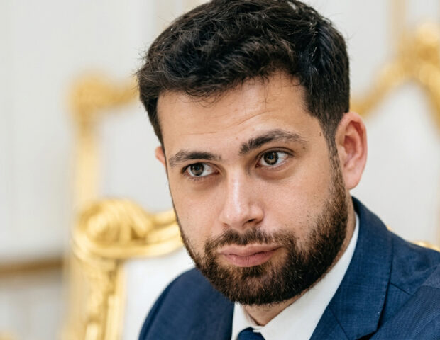 “2030-cu ilə qədər Azərbaycanla sərhədlərin açılacağına ümid edirik” – Vaan Kostanyan