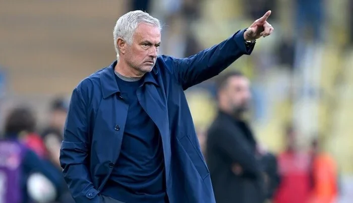Mourinyo “Real Madrid”in baş məşqçisi oldu Mourinyo “Real Madrid”in baş məşqçisi oldu