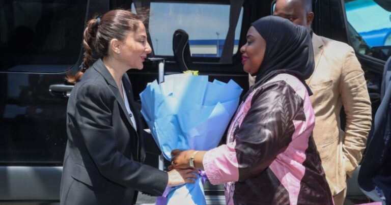 Mozambik Respublika Assambleyasının sədri Azərbaycana gəldi – FOTO