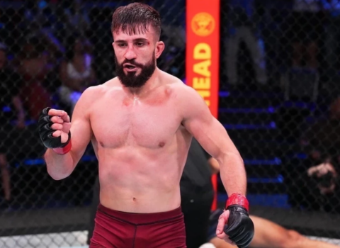 UFC: Nazim Sadıxov nakautla məğlub olub