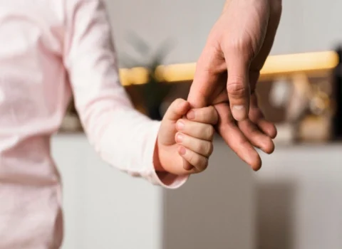 Son altı ayda neçə uşaq övladlığa verilib?