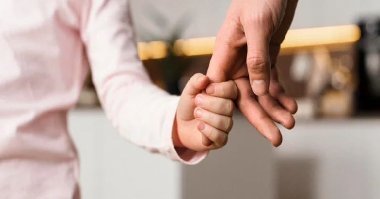 Son altı ayda neçə uşaq övladlığa verilib?