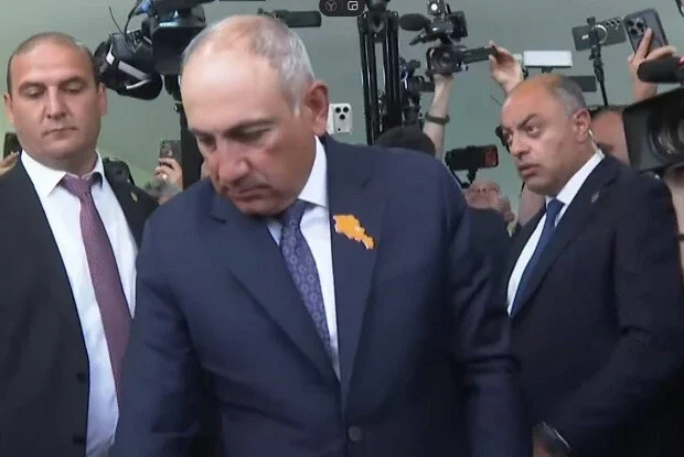 Rusiyadan İrəvan və Bakıya “mesaj”: Nikol tələsməlidir