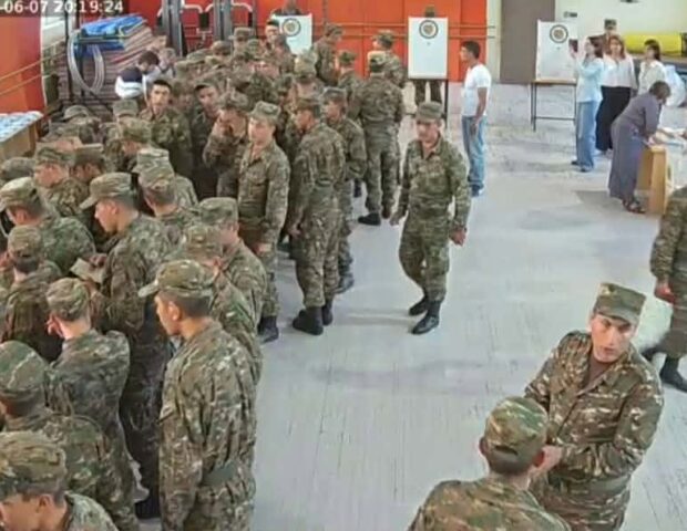 Ermənistanda seçki qalmaqalı: İki məntəqənin nəticələri ləğv olundu