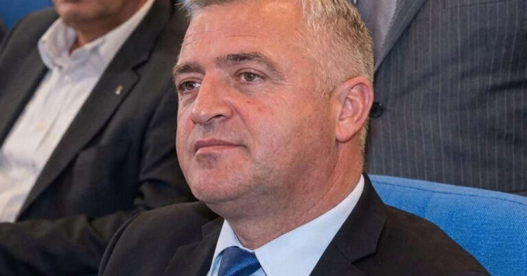 Sabiq şöbə müdirindən haqqında yayılan xəbərə – Reaksiya