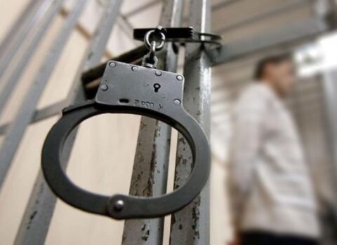 Xalası oğlunu bıçaqladı, arvadını öldürdü: Qısqanclığa görə baş verən qətlin təfərrüatı