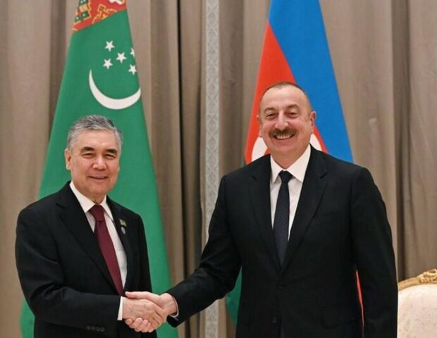 İlham Əliyev Qurbanqulu Berdiməhəmmədova təşəkkür etdi