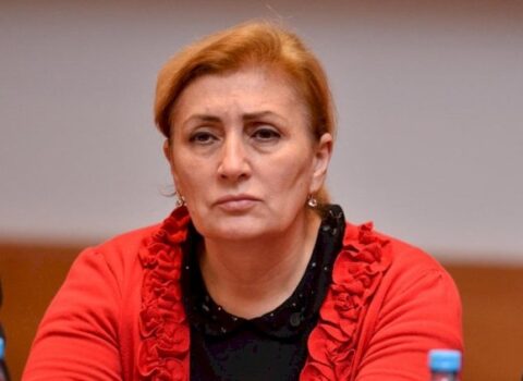 AYNA ilə bağlı şikayətlər artır: Taksi sürücüləri cərimələrə görə etiraz edir!