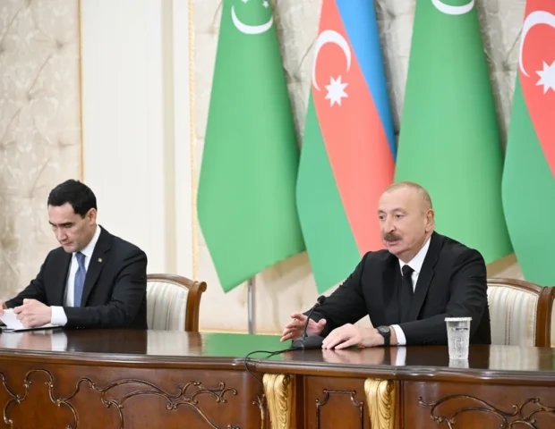 Türkmənistanla Azərbaycan enerji ehtiyatları ilə bağlı səylərini birləşdirmək niyyətindədir